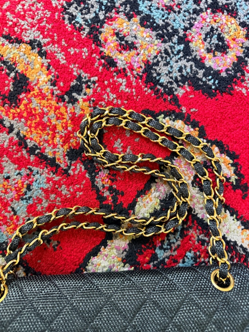 Chanel ultra rare 90s Quilted Fringe Black Raffia with 24k plated Gold Hardware - Picture 8 of 11